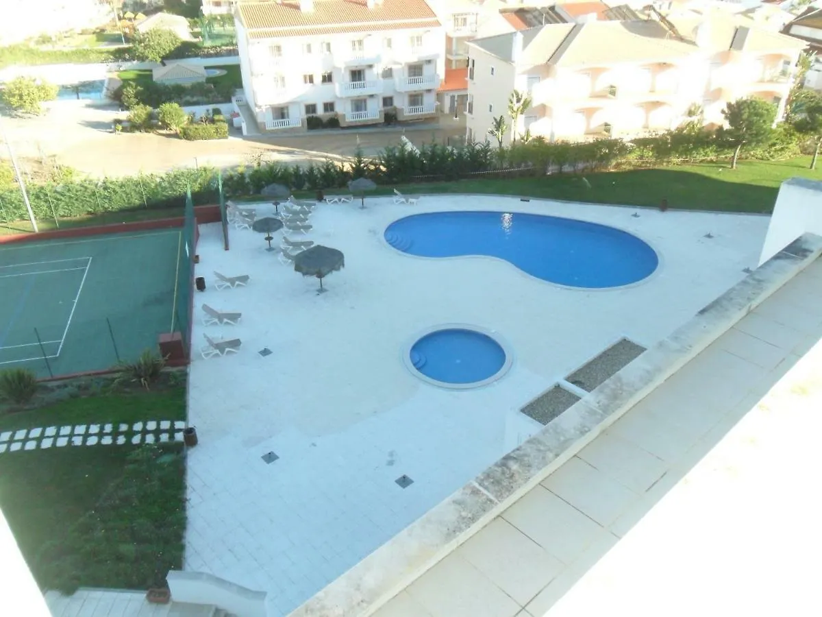 Lovely 1 Bed Apartment - Vista Das Ondas 阿尔布费拉 0*,